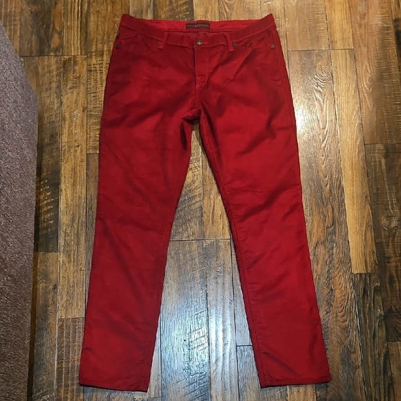 Rock & Republic Crimson Red Corduroy tight Leg Pants. Size 16M - Picture 5 of 10